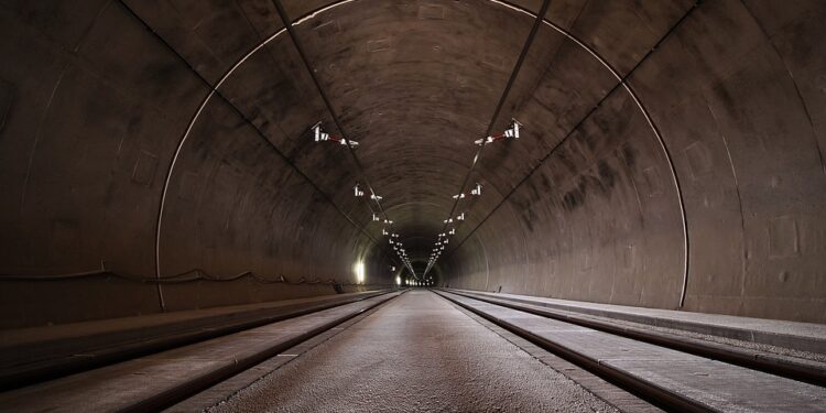 Infrastrutture e riequilibrio territoriale: la strada è quella giusta?